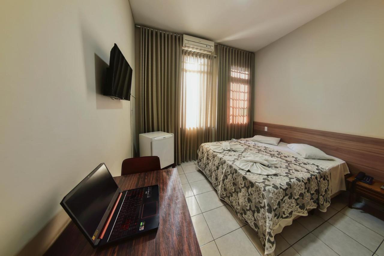 Hotel Itamarati Сан-Жозе-ду-Ріу-Прету Екстер'єр фото